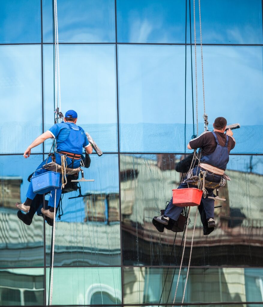 Limpieza-de-Tejados-Sergio-facility-service